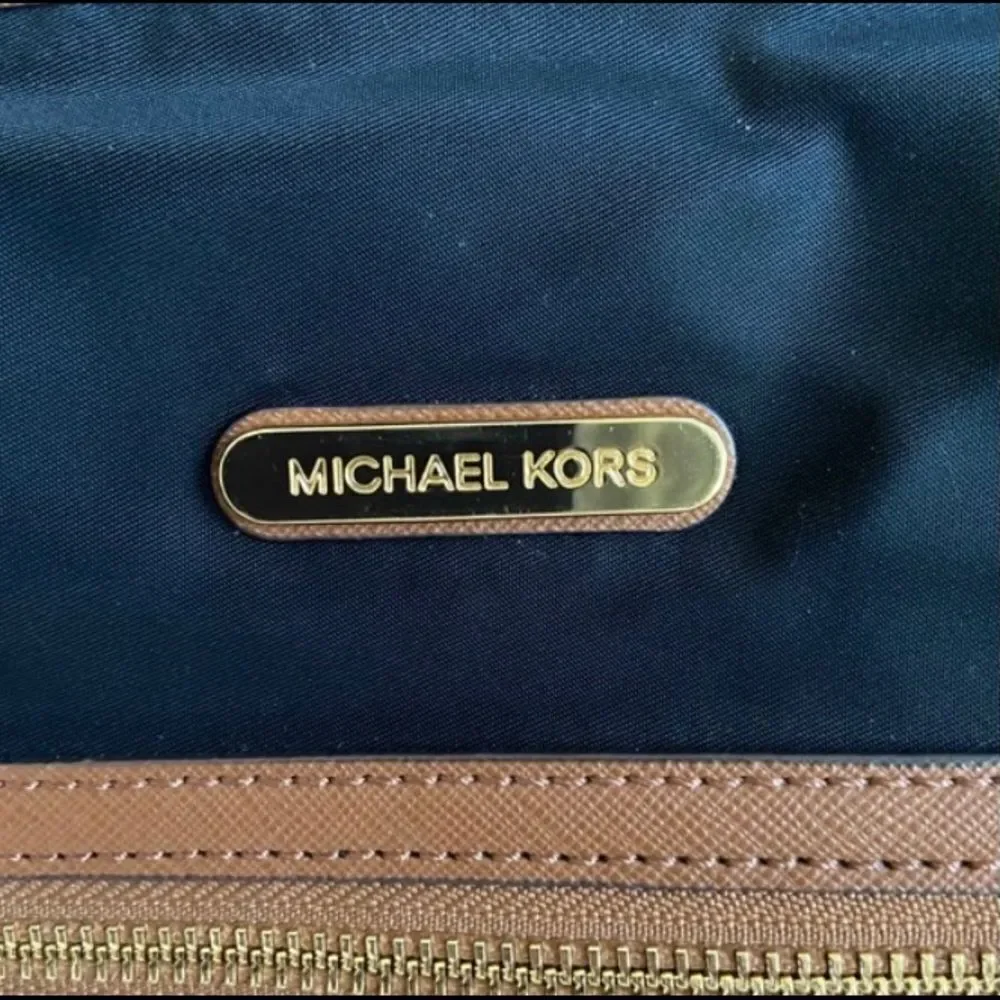 Kempton Tote by Michael Kors - Classic Everyday Bag